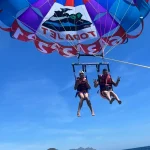 Descubre la Magia del Parasailing en Benidorm - Todajet.com